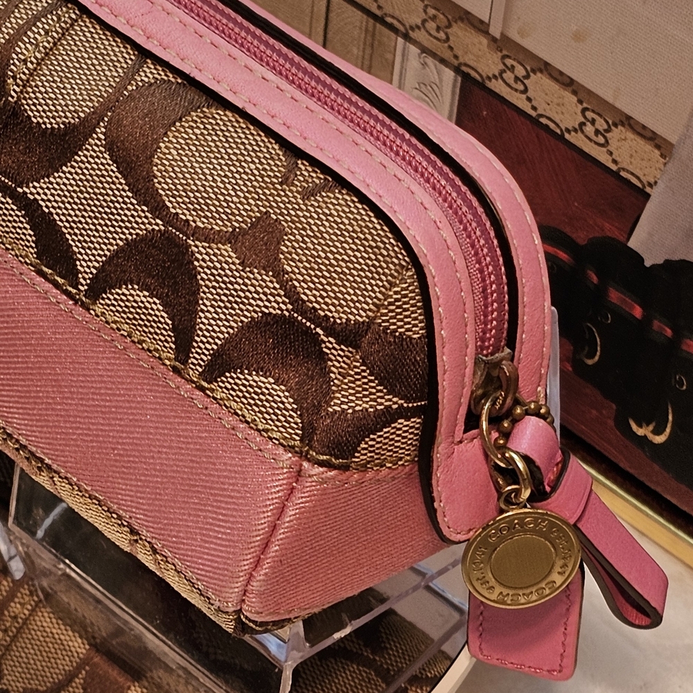 Coach Signature Brown Canvas & Pink Leather Cosmetic Bag/Wrislet